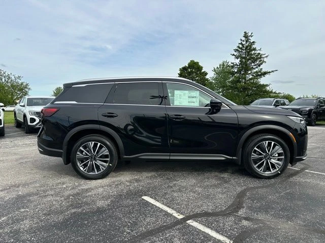 2027 INFINITI QX60 LUXE - Photo 8