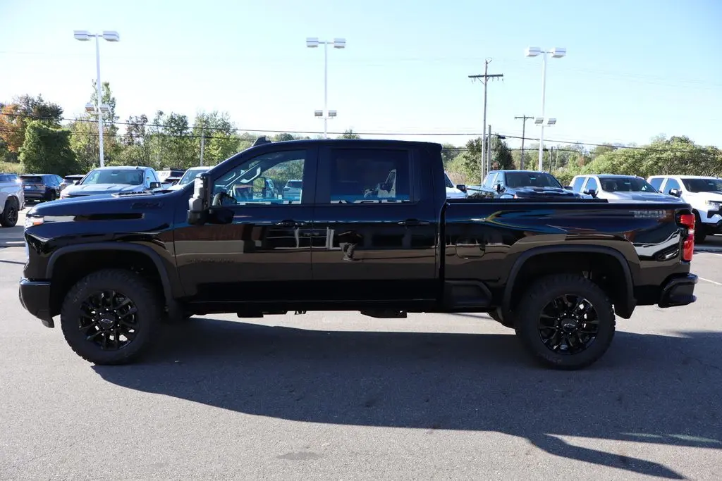 2026 Chevrolet Silverado LT photo 26