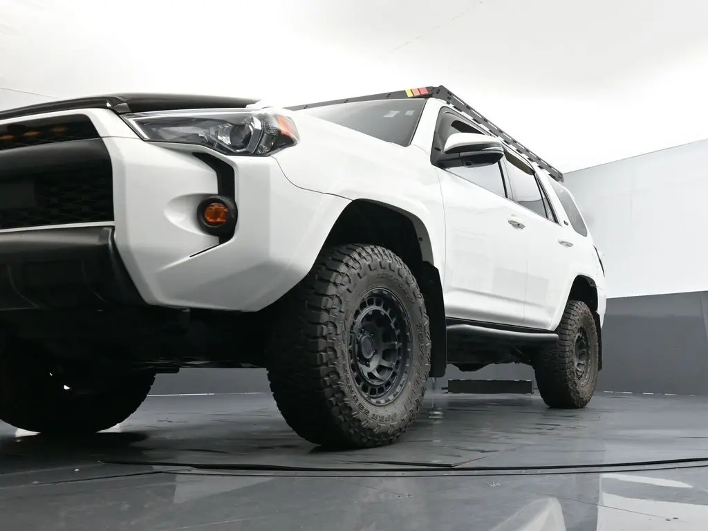 2021 Toyota 4Runner SR5 Premium 4WD photo 20