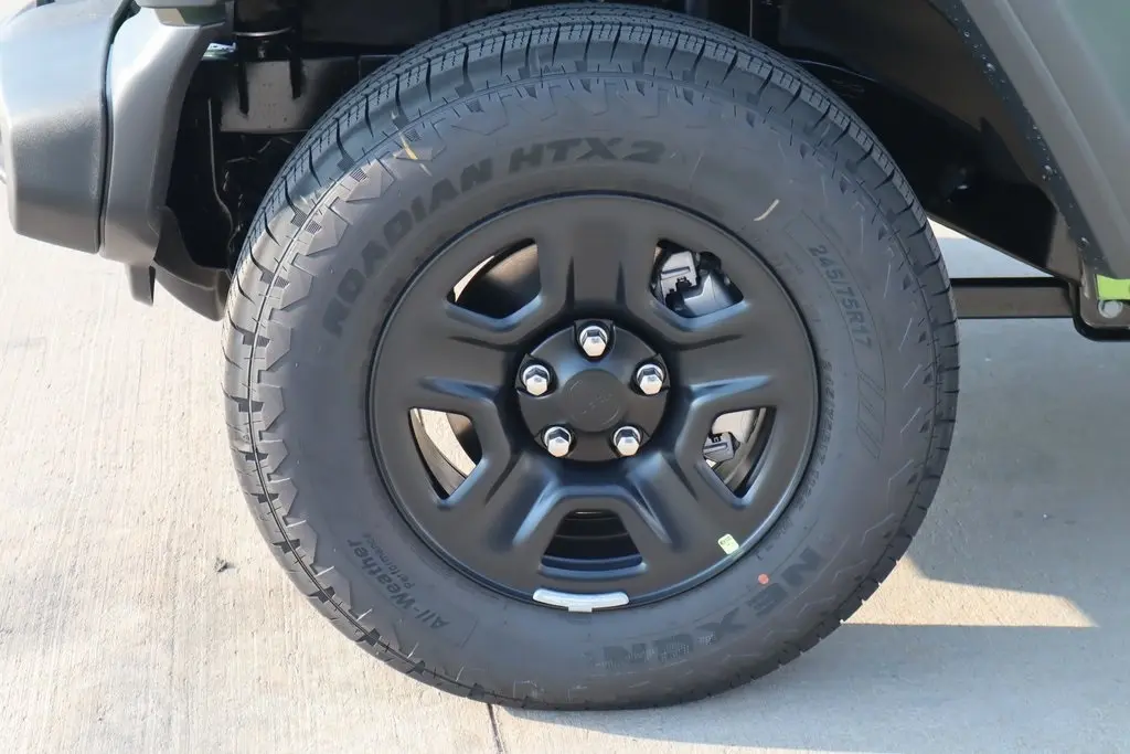 2025 Jeep Wrangler Sport photo 16