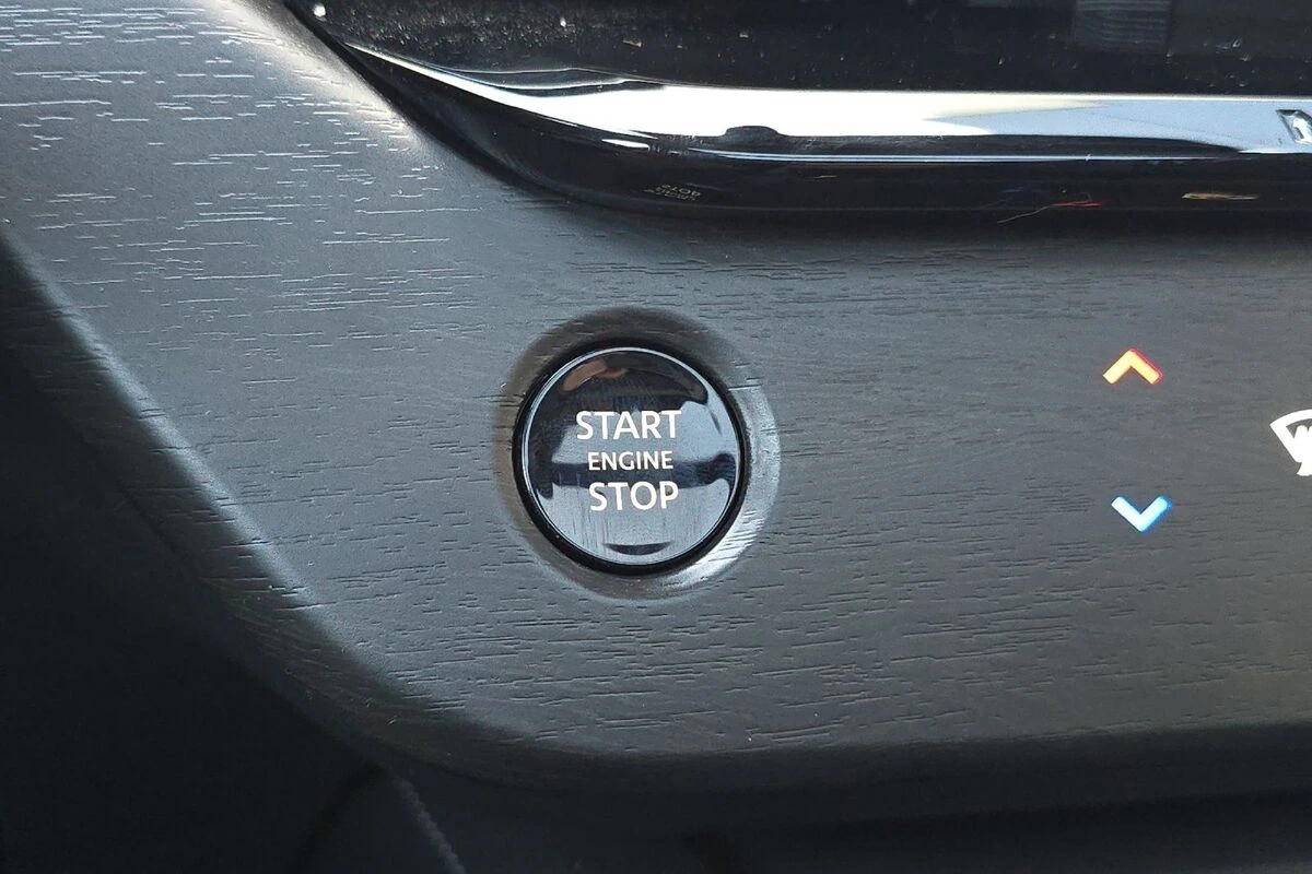 2025 Nissan Murano SL - Photo 23