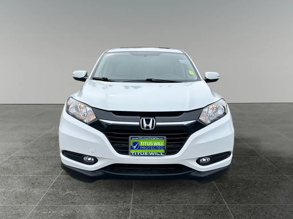 2017 Honda HR-V EX photo 2