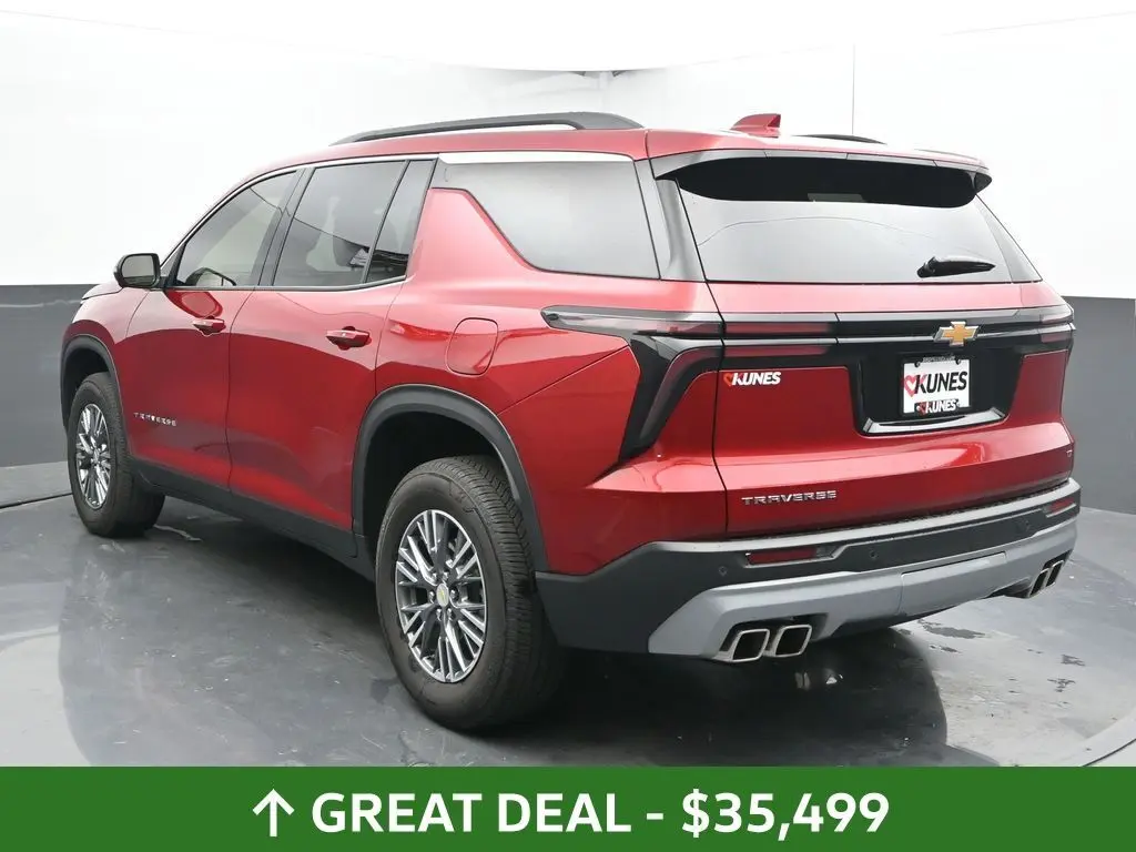 2024 Chevrolet Traverse 1LT photo 4