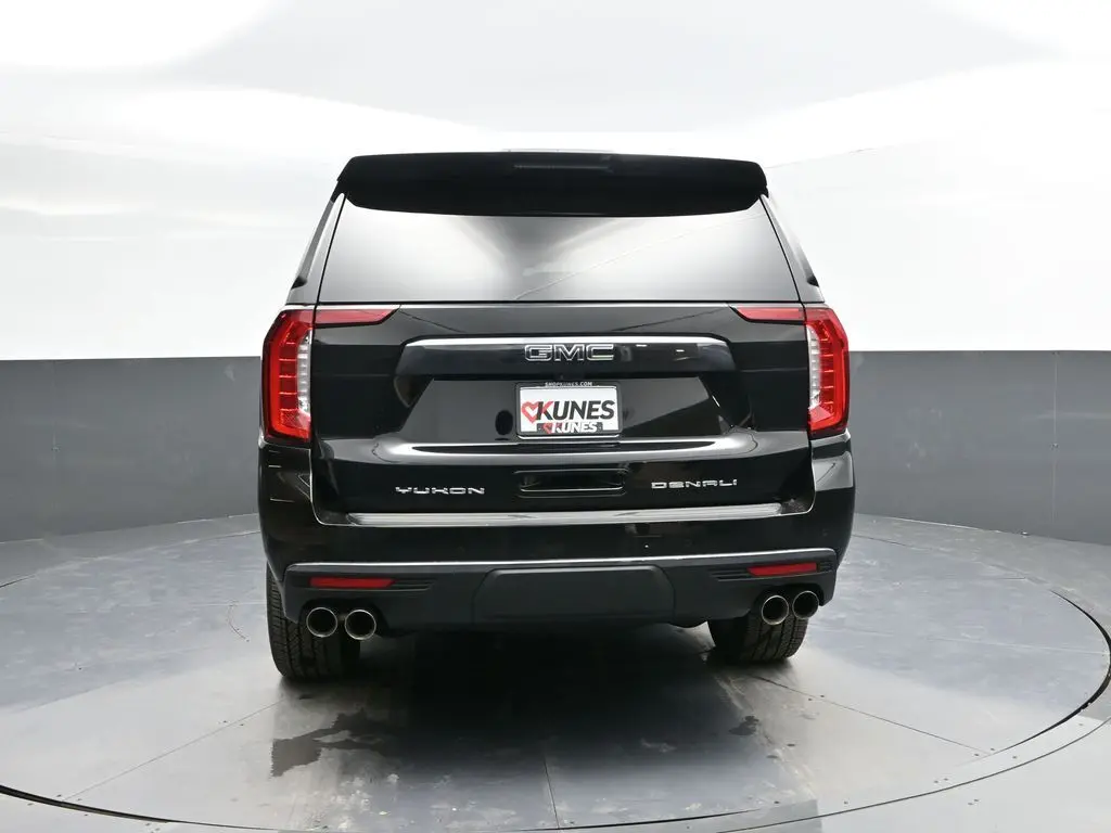 2024 Gmc Yukon Denali Ultimate photo 2