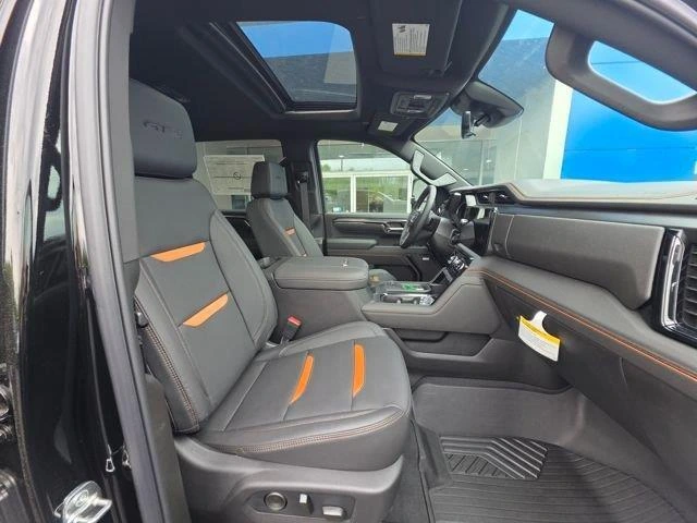 2026 GMC Sierra 2500HD AT4 - Photo 9