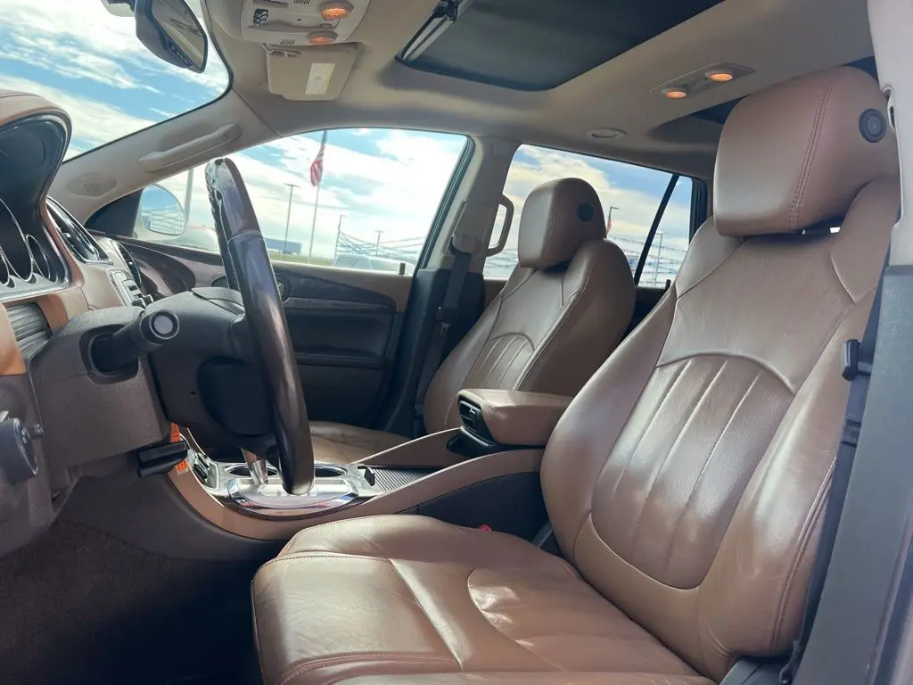 2016 Buick Enclave Leather photo 13