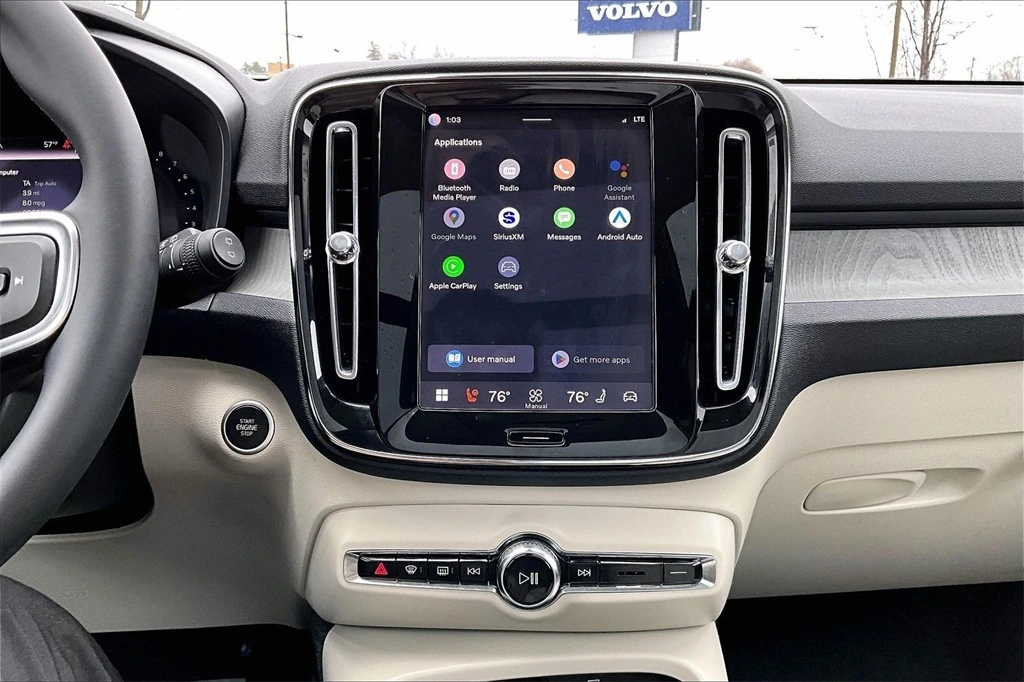 2024 Volvo - image 15