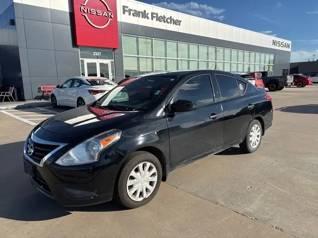 2019 Nissan Versa Sedan S Plus