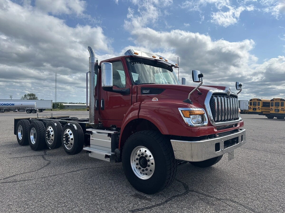 2027 International HV in Marshfield, WI — photo 2