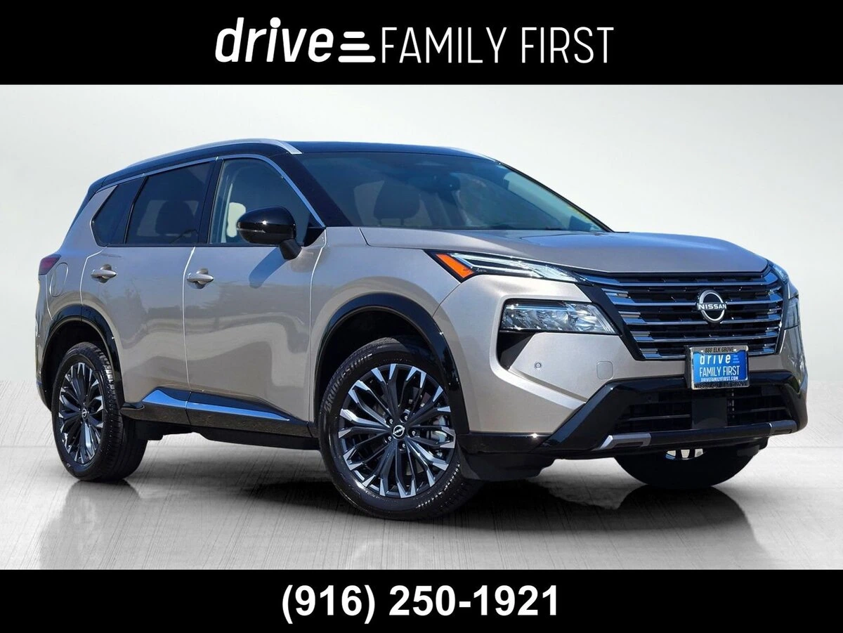 2026 Nissan Rogue Platinum AWD's photo