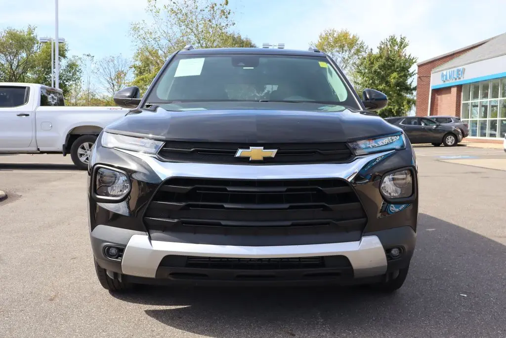 2022 Chevrolet Trailblazer LT photo 3