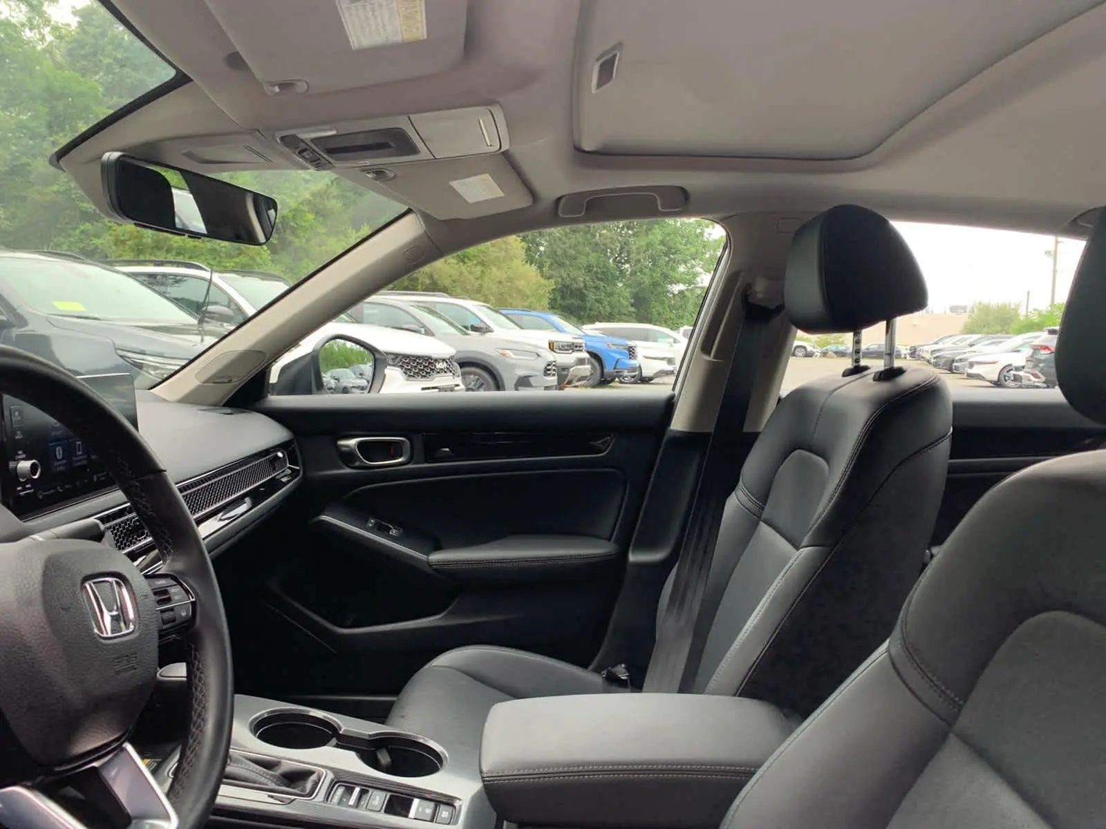 2023 Honda Civic Touring photo 11