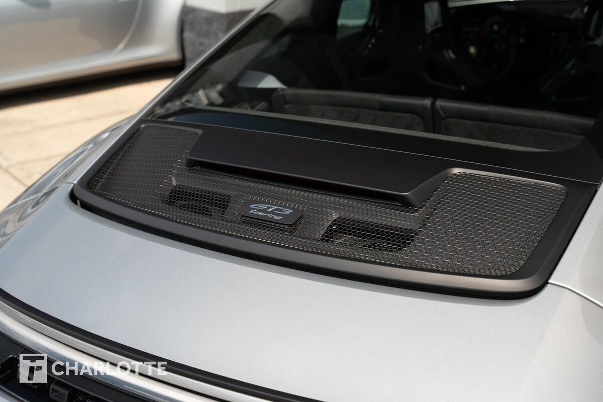 2026 Porsche 911 GT3 Touring Package - Photo 18