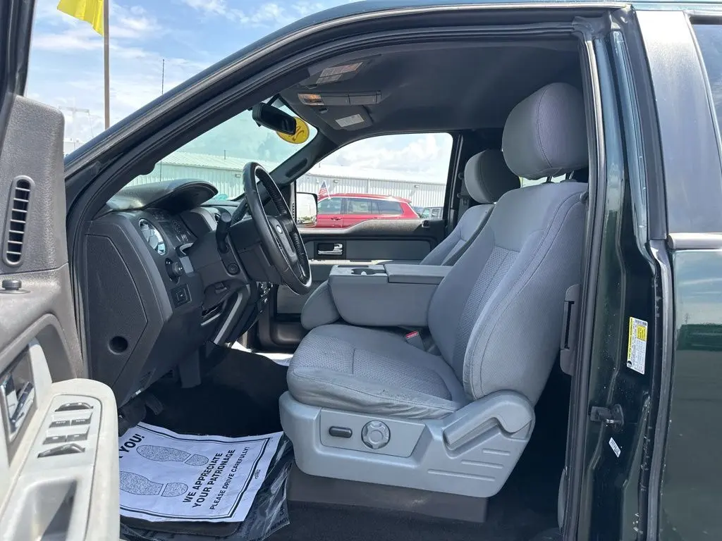 2014 Ford F-150 XLT photo 6