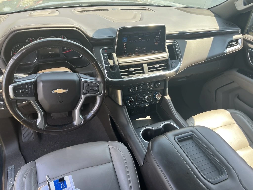 2021 Chevrolet Suburban LT - Photo 15