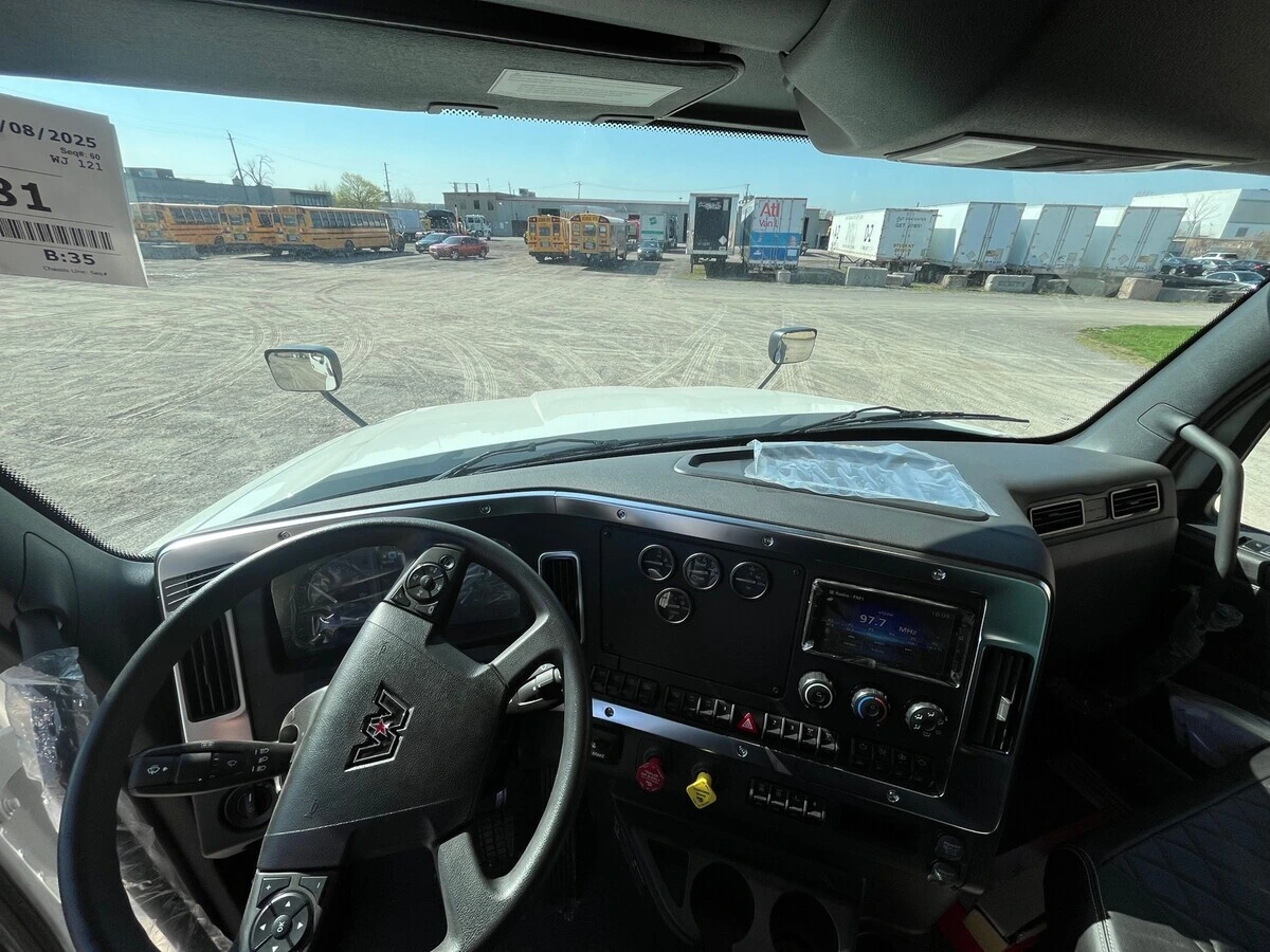 2026 Western Star 49X — photo 7