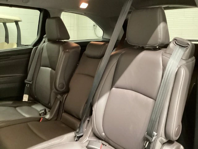 2024 Honda Odyssey EX-L - Photo 19