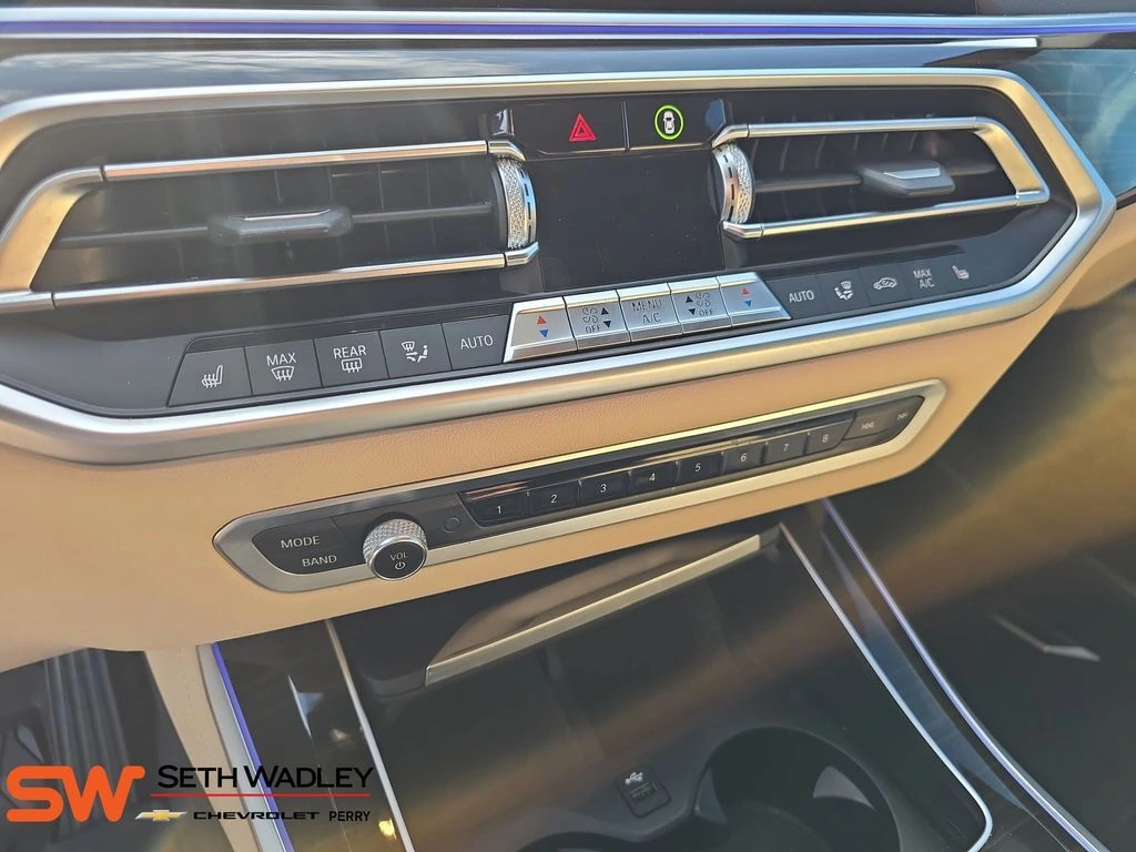 2020 BMW X5 40i - Photo 24