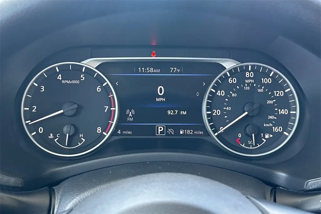 2025 Nissan Sentra SV photo 20