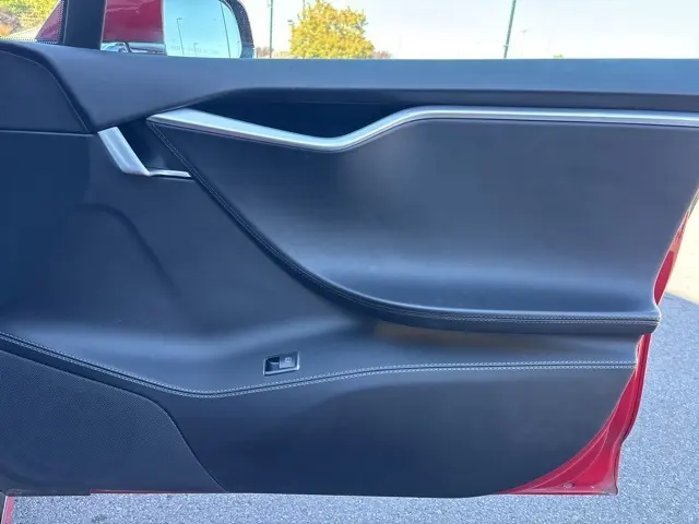 2017 Tesla Model S 100D photo 10
