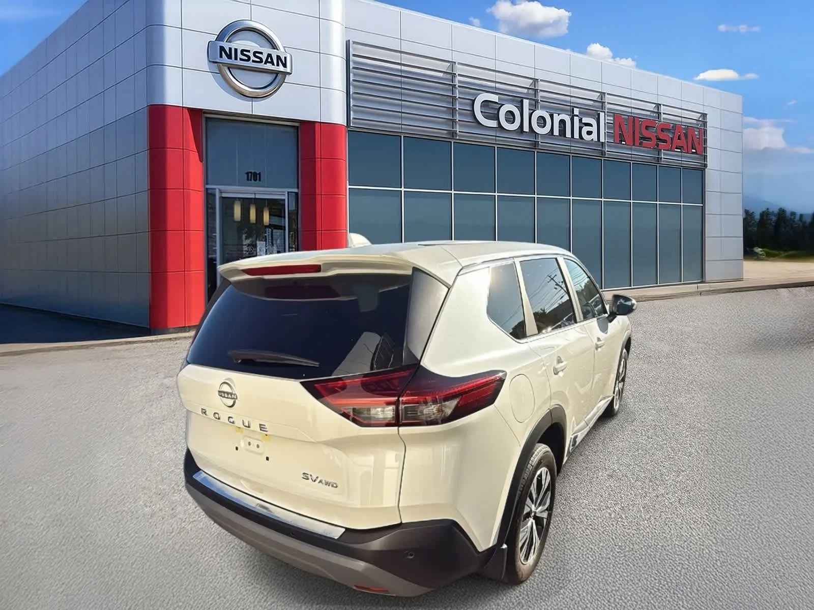 2023 Nissan Rogue SV photo 4