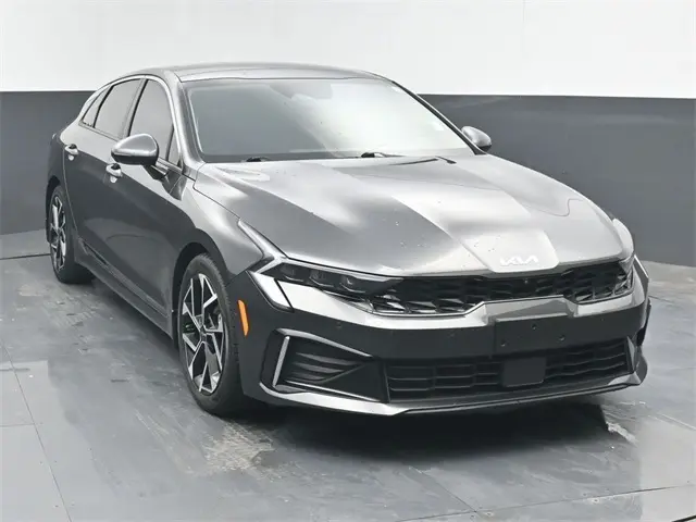 2025 Kia K5 EX's photo