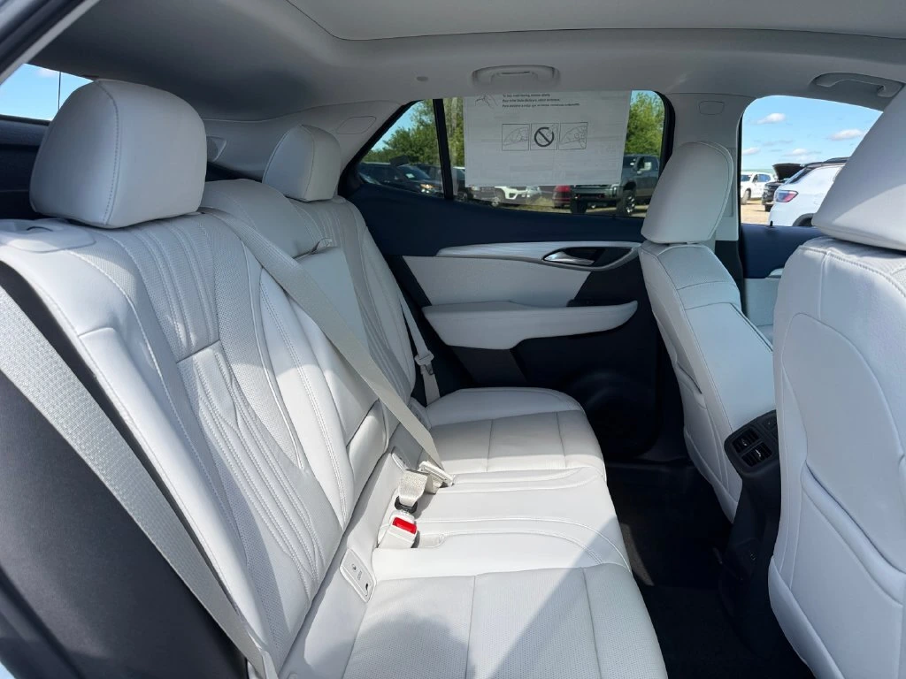 2026 Buick Envision Avenir - Photo 37