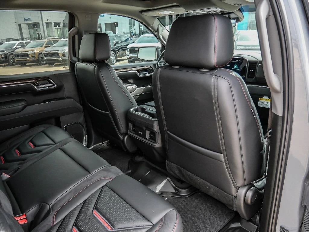 2025 Chevrolet Silverado 1500 RST - Photo 33