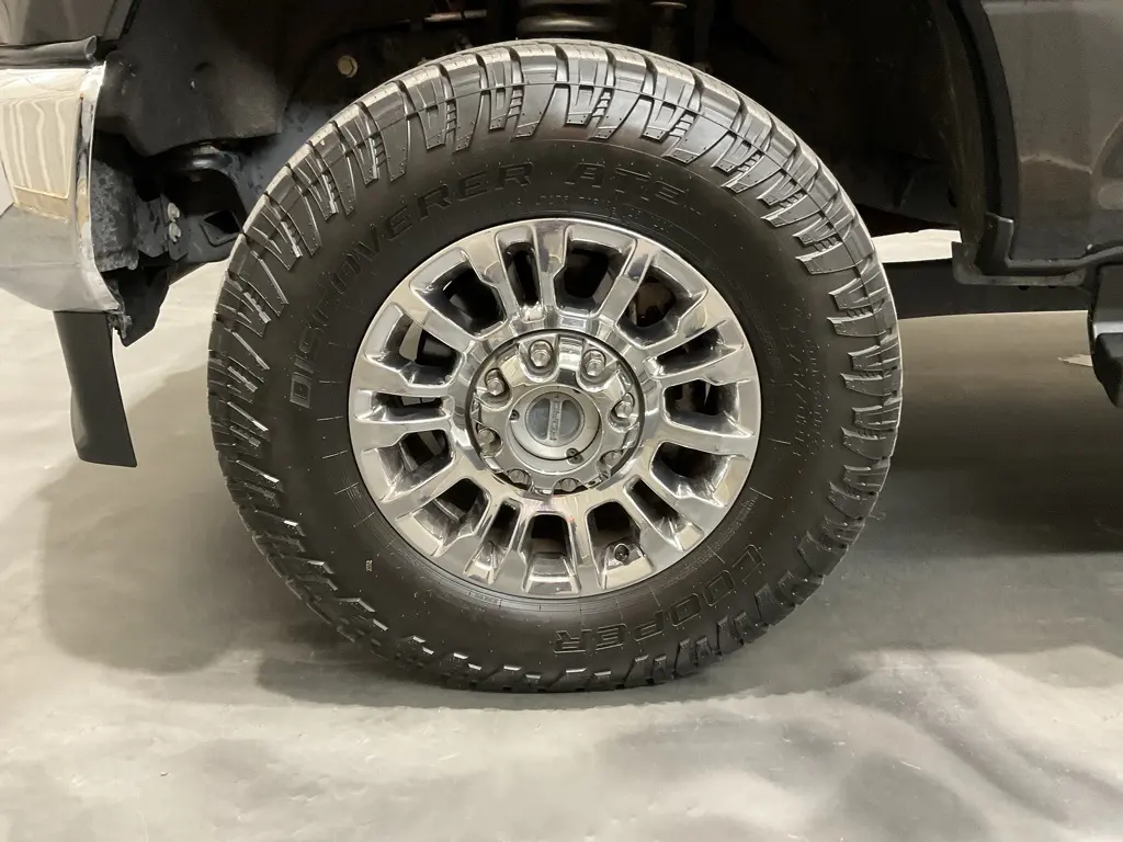 2022 Ford F-250 photo 5