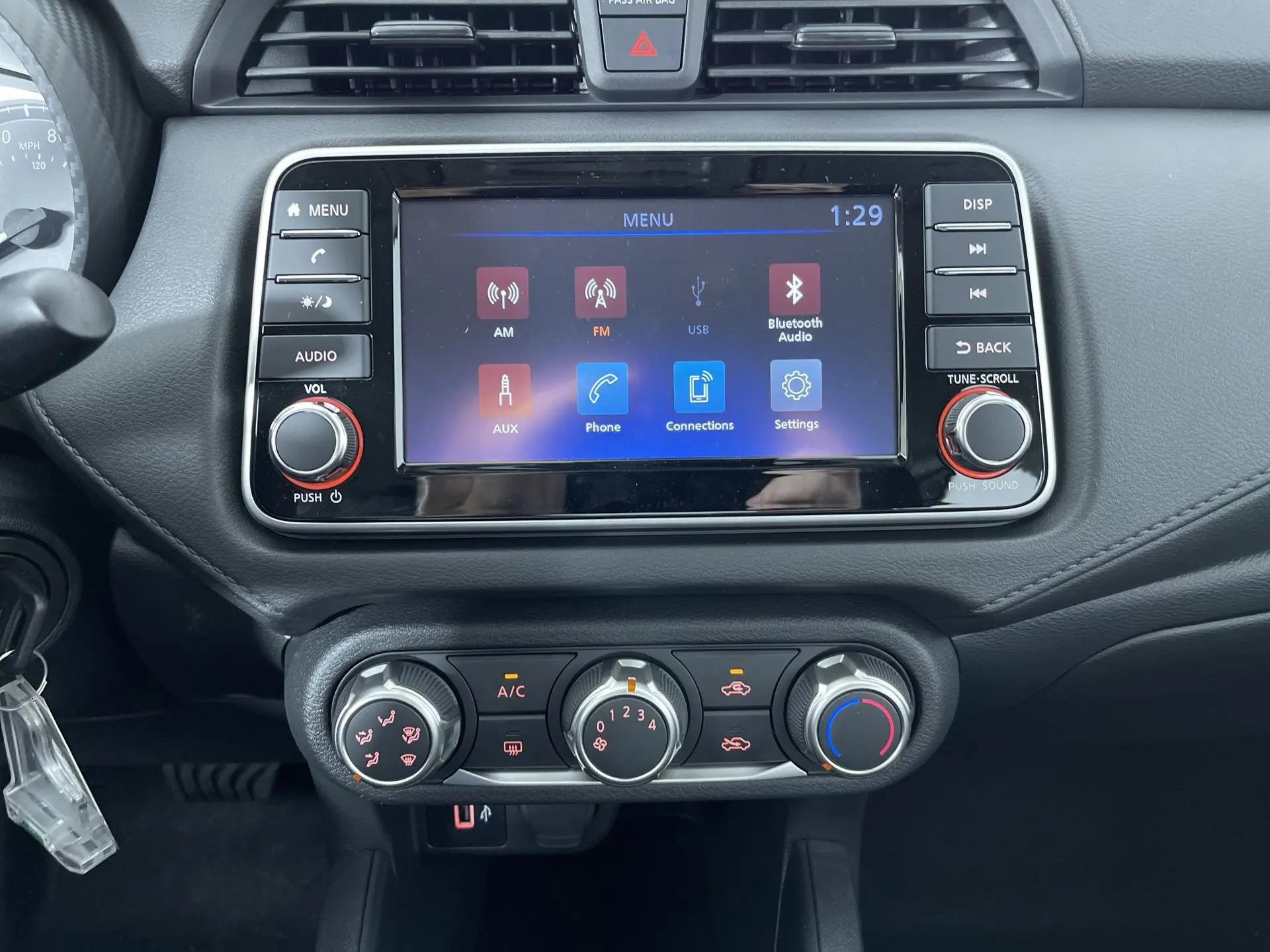 2025 Nissan Versa S photo 16