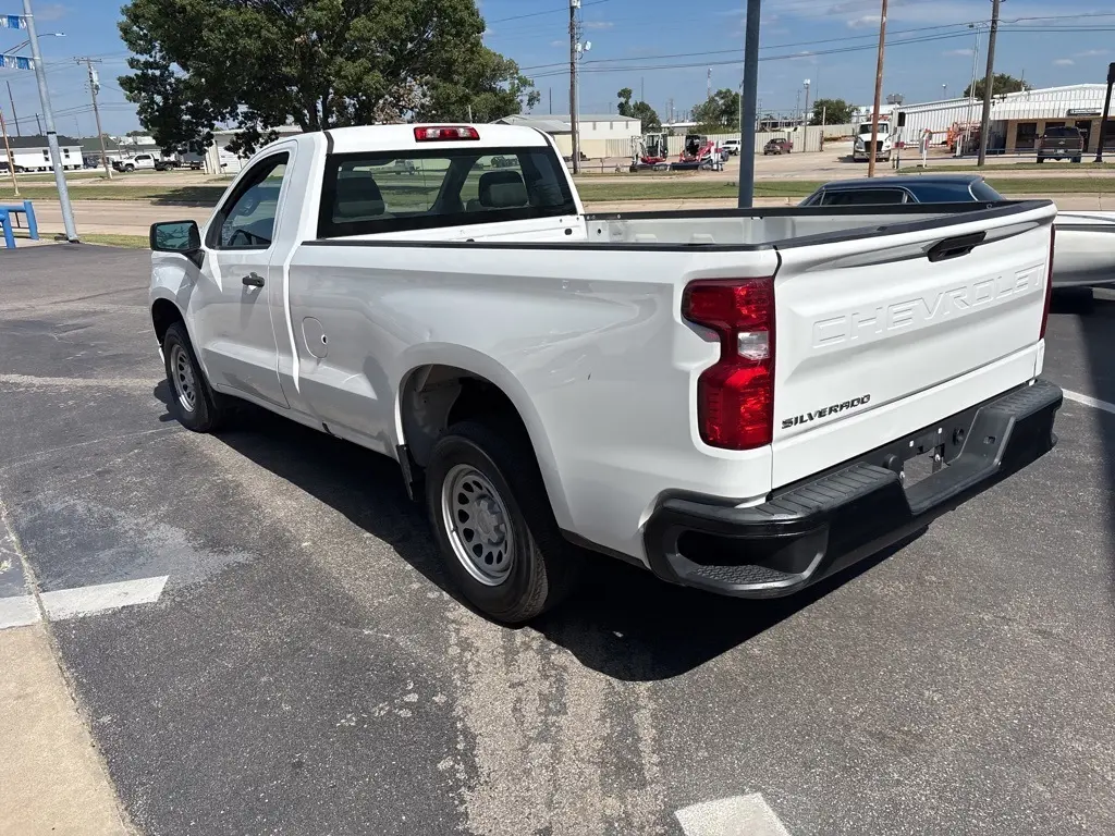 2019 Chevrolet Silverado 1500 photo 3