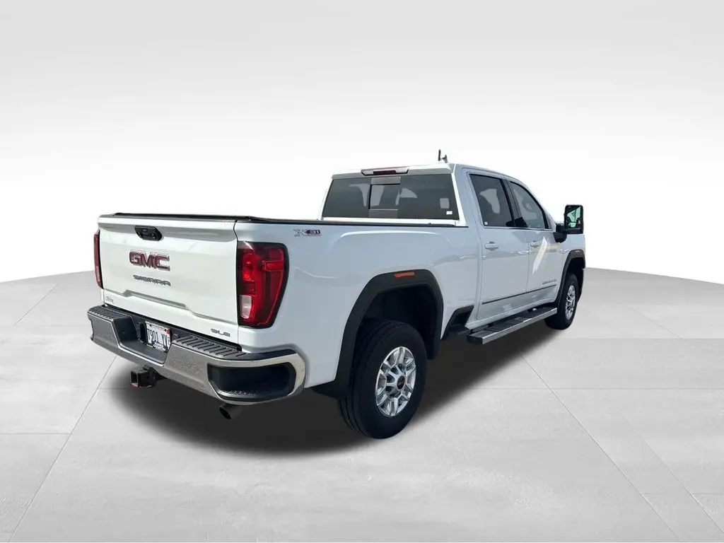 2020 Gmc Sierra SLE photo 4