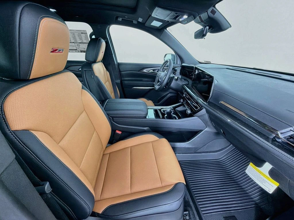 2027 Chevrolet Traverse Z71 - Photo 30