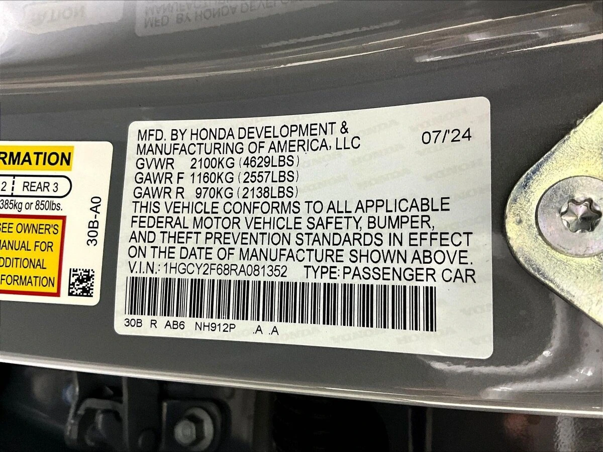 2024 Honda Accord Hybrid EX-L - Photo 19
