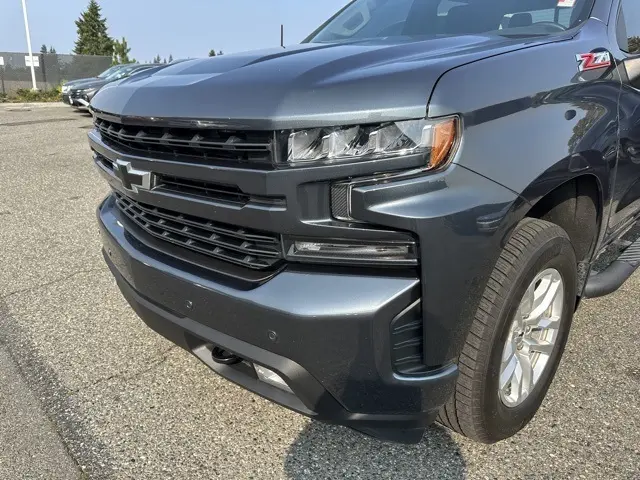 2019 Chevrolet Silverado 1500 RST photo 4