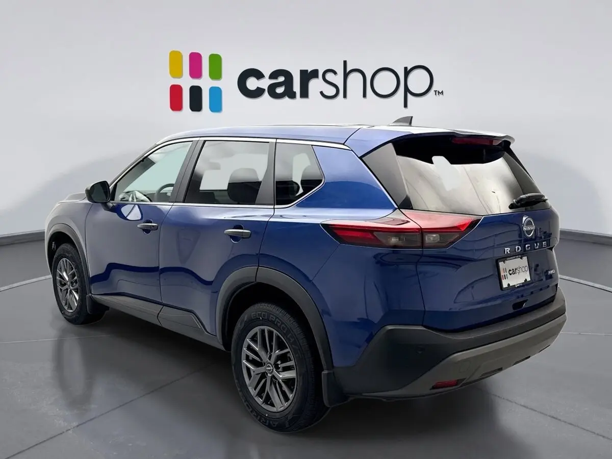 2023 Nissan Rogue S photo 3