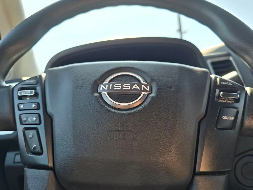 2023 Nissan Frontier SV photo 22