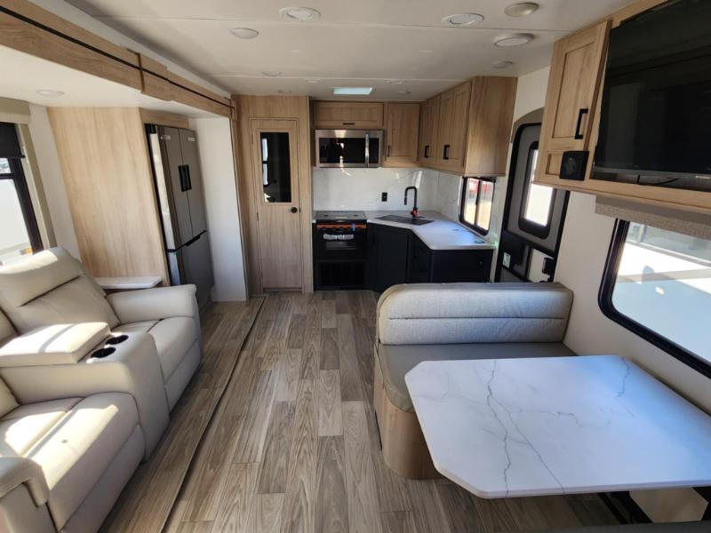 Voyage/3235FK/2025 image-22