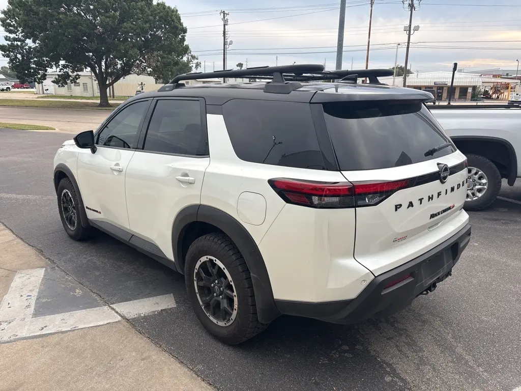 2024 Nissan Pathfinder Rock Creek photo 3