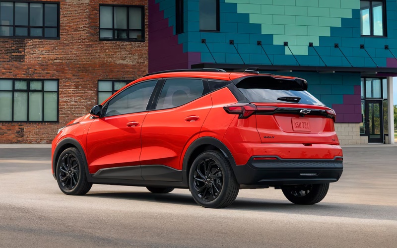 Can the 2027 Chevrolet Bolt use Tesla Superchargers around Toledo, OH?