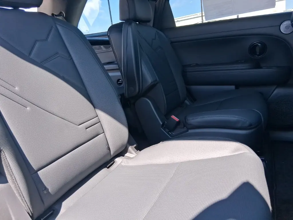 2026 Hyundai Palisade XRT photo 13