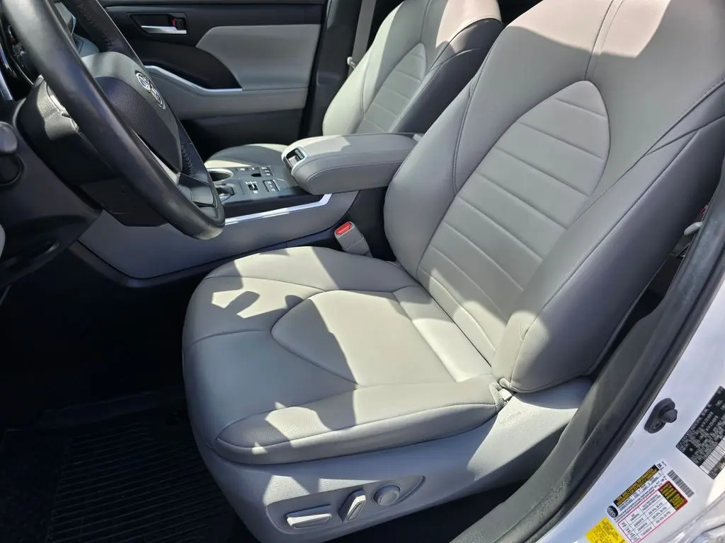 2023 Toyota Highlander Limited Platinum XLE XSE photo 20