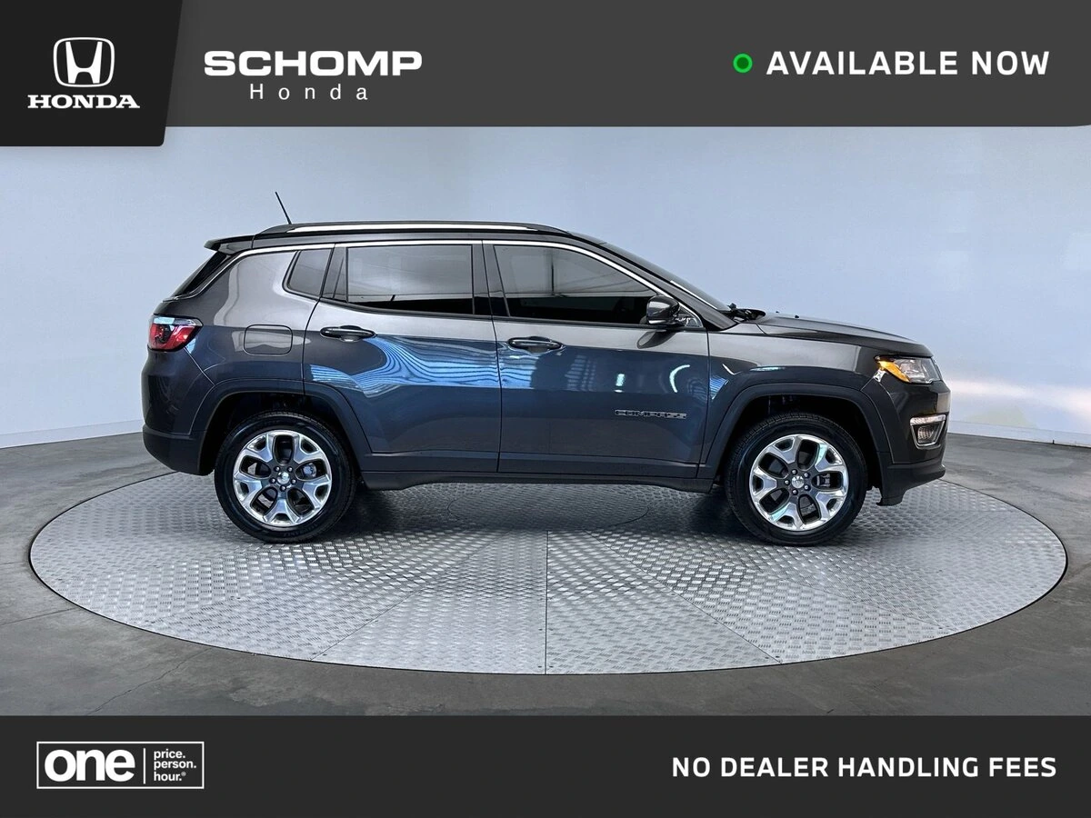 2018 Jeep Compass Limited 4X4's photo