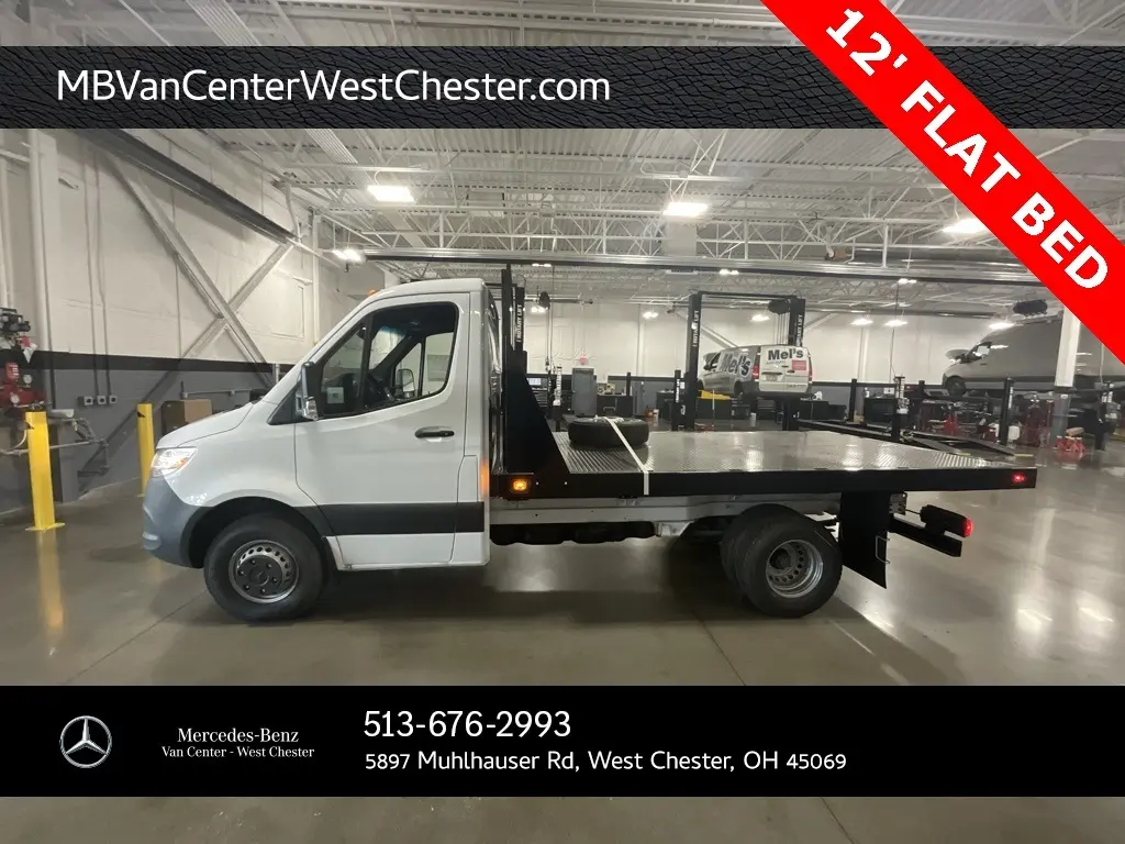 2024 Mercedes-Benz Sprinter Cab Chassis Base's photo