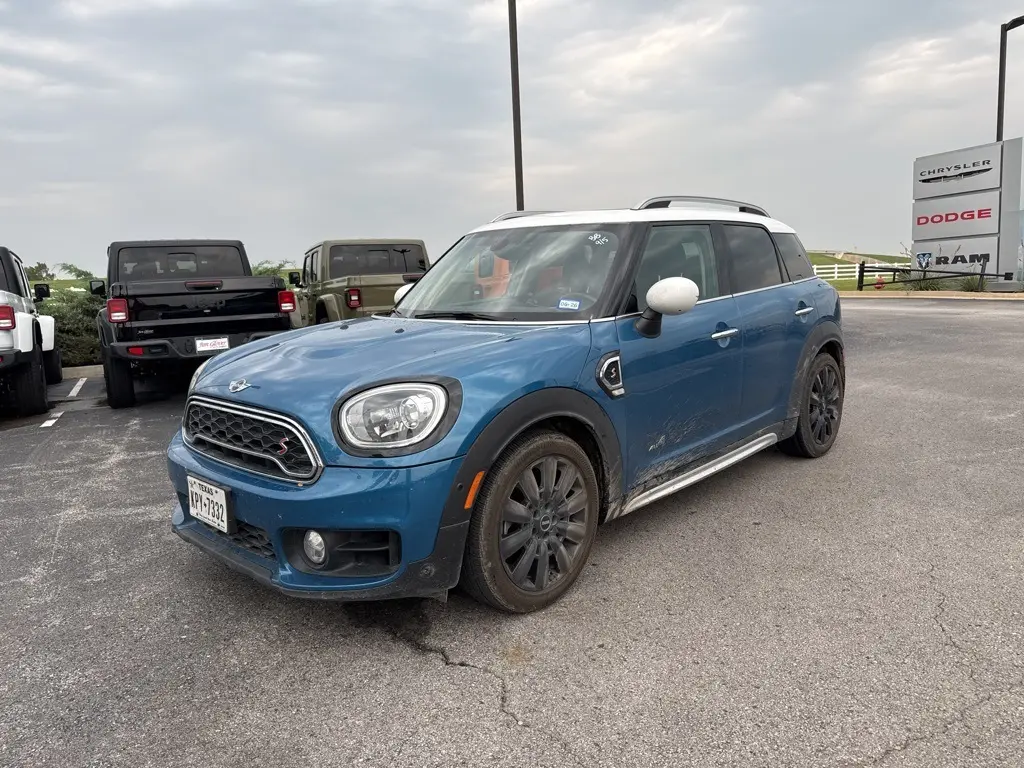 2018 Mini Cooper S ALL4 photo 4