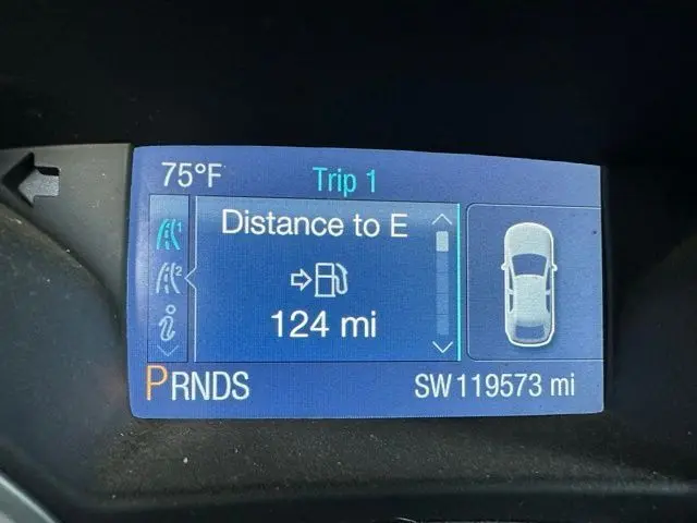 2014 Ford Focus SE photo 4