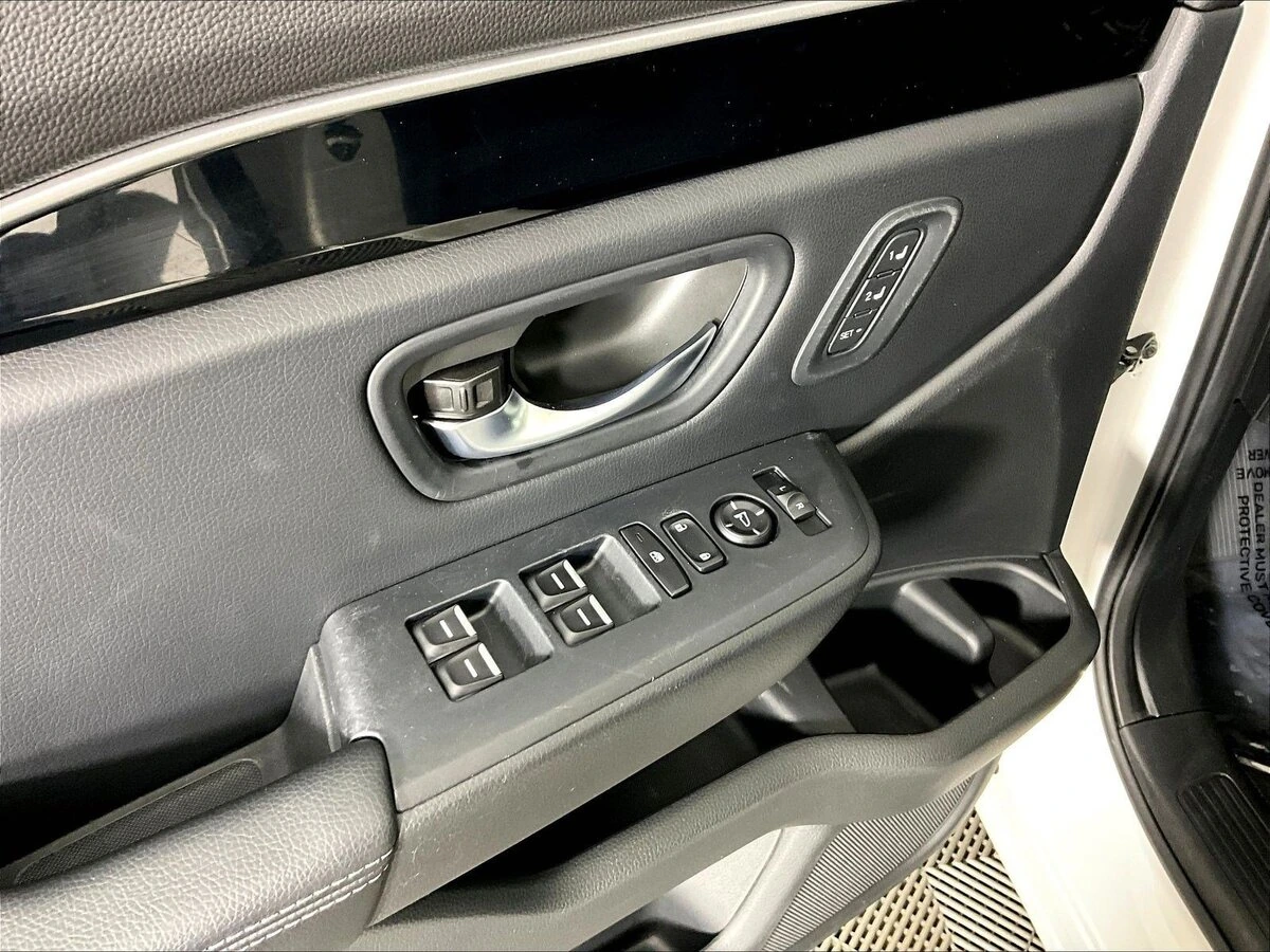 2025 Honda Pilot EX-L - Photo 39