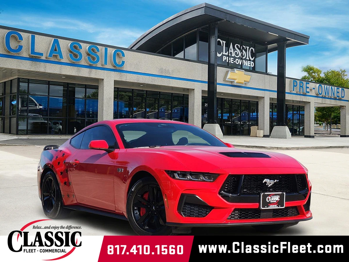 2024 Ford Mustang GT Fastback's photo