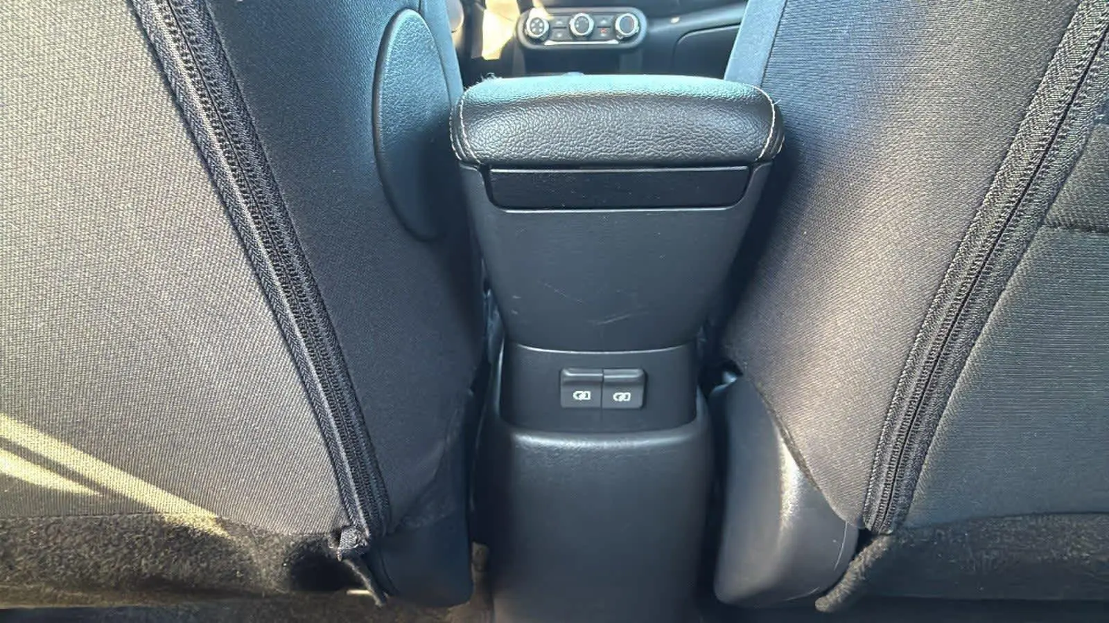 2024 Nissan Kicks S photo 20