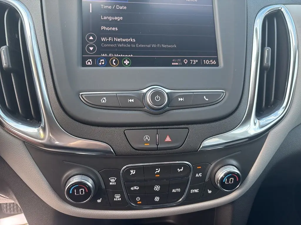 2024 Chevrolet Equinox LT photo 21